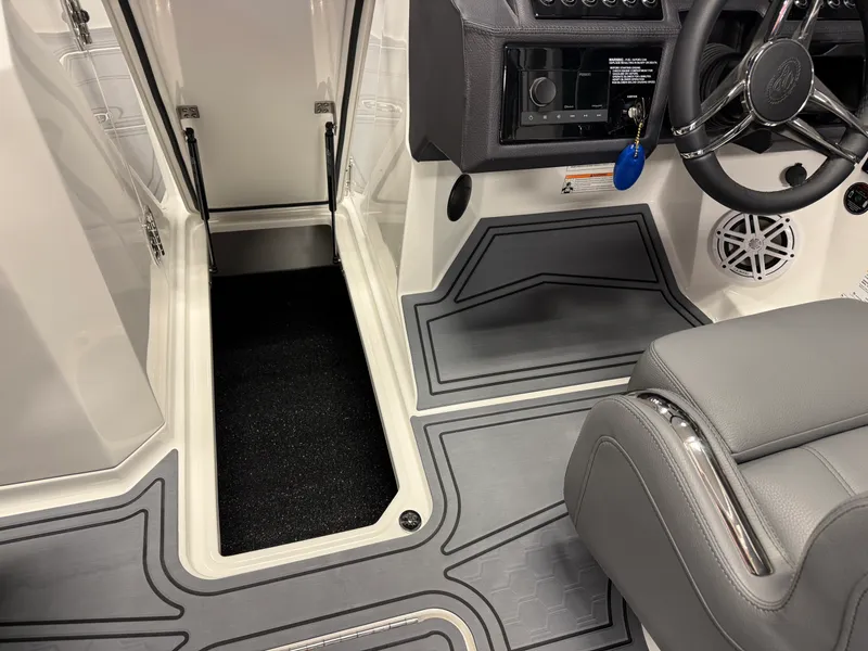 Slide: The Image of Cobalt R6 SURF 2026 - 41