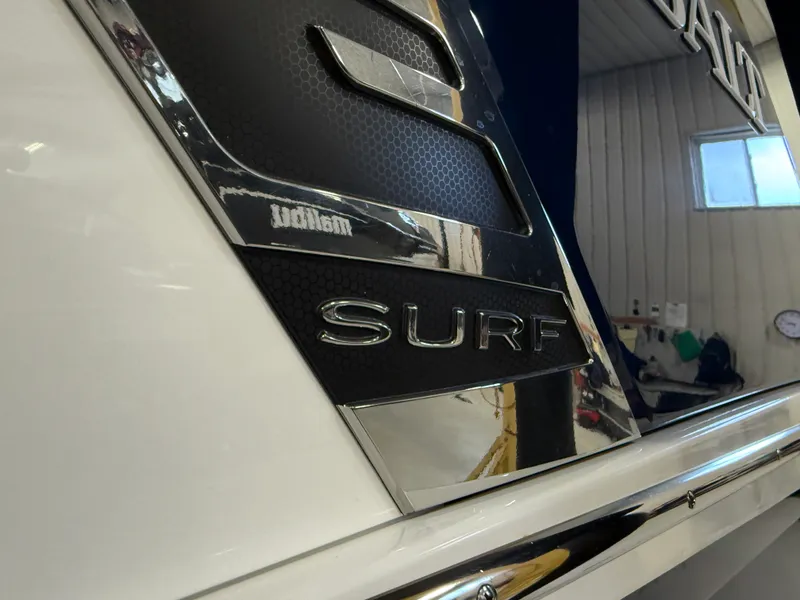 Slide: The Image of Cobalt R6 SURF 2026 - 10