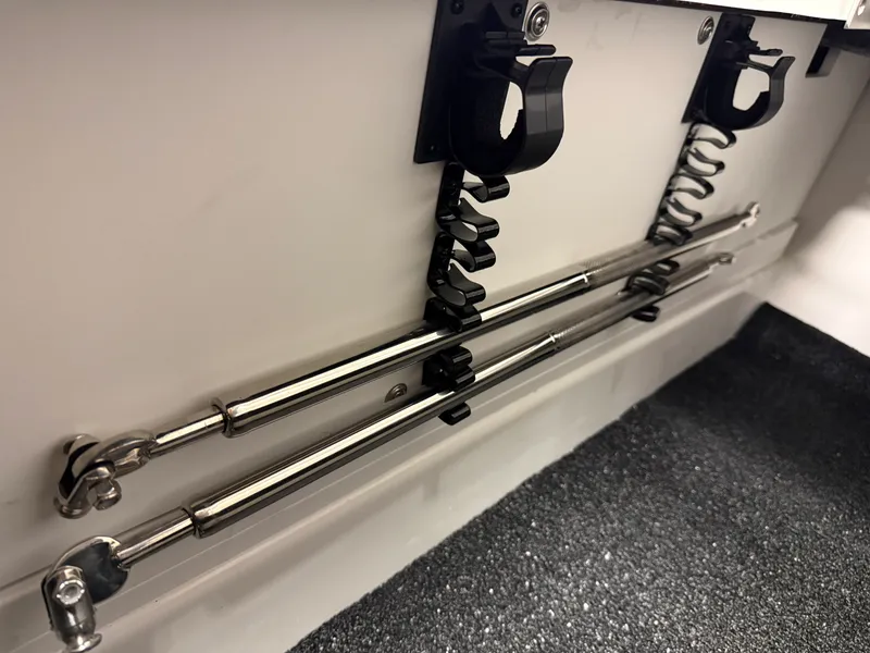 Slide: The Image of Cobalt R6 SURF 2026 - 42