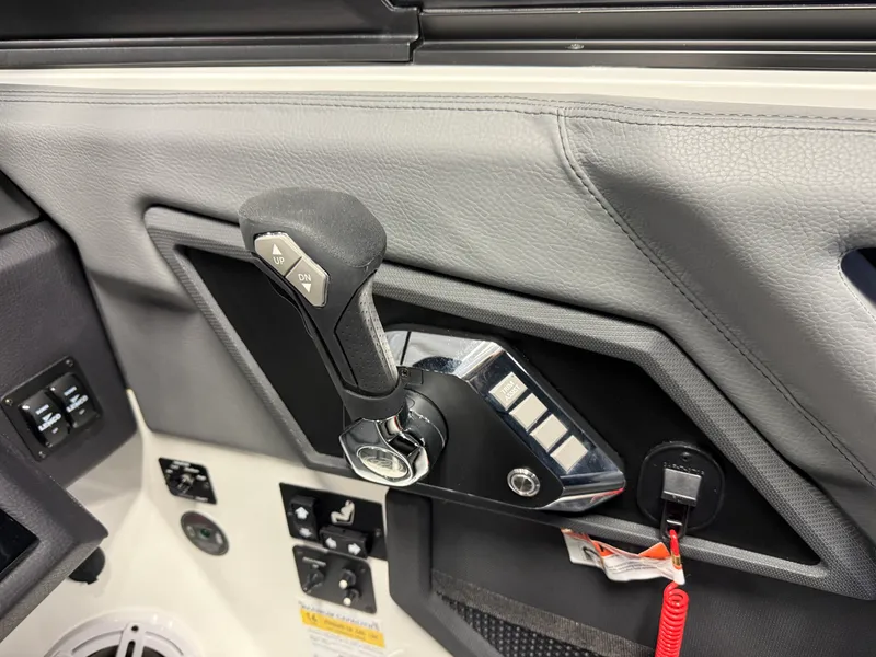 Slide: The Image of Cobalt R6 SURF 2026 - 72