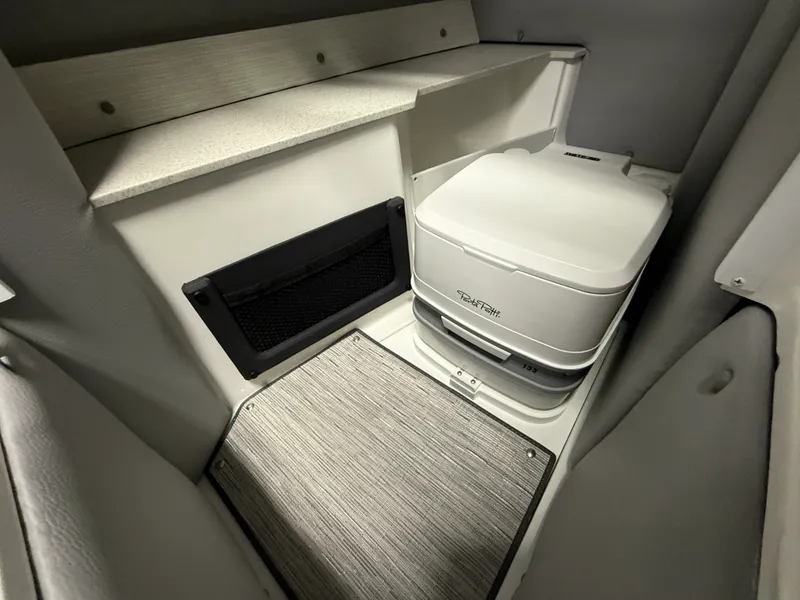 Slide: The Image of Cobalt R6 SURF 2026 - 55