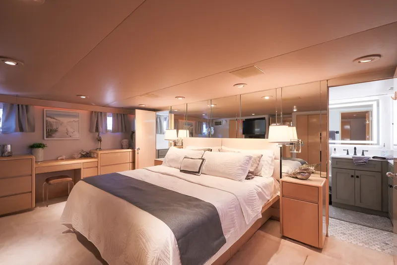 Slide: The Image of Broward 104 1987 - 53