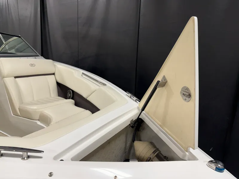 Slide: The Image of Cobalt R3 2015 - 17