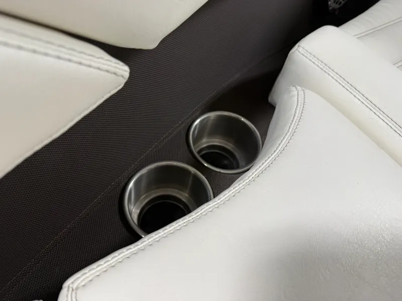 Slide: The Image of Cobalt R3 2015 - 24