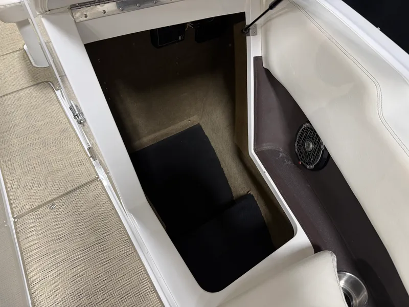 Slide: The Image of Cobalt R3 2015 - 26