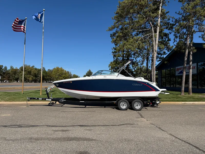 Slide: The Image of Cobalt R3 2015 - 3