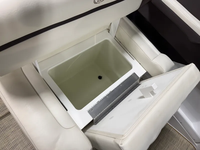 Slide: The Image of Cobalt R3 2015 - 33