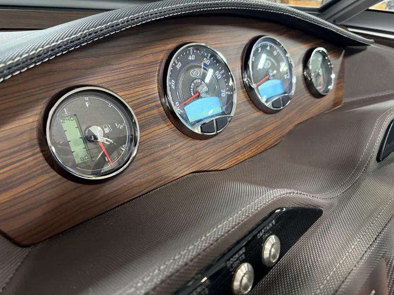 Slide: The Image of Cobalt R3 2015 - 50