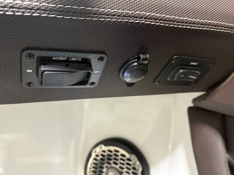 Slide: The Image of Cobalt R3 2015 - 56