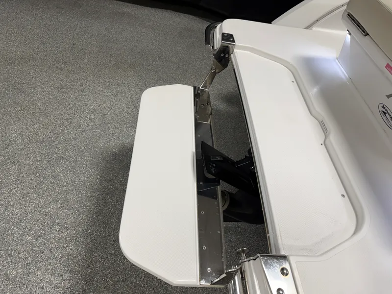 Slide: The Image of Cobalt R3 2015 - 70