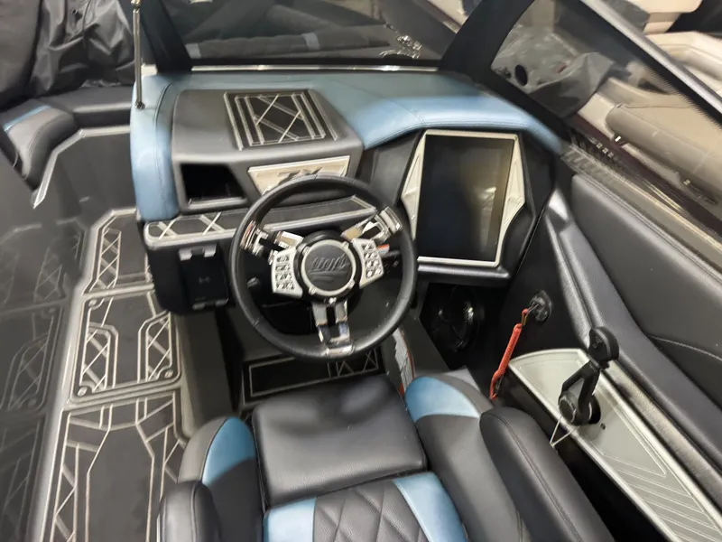 Slide: The Image of Tige ZX1 2021 - 23