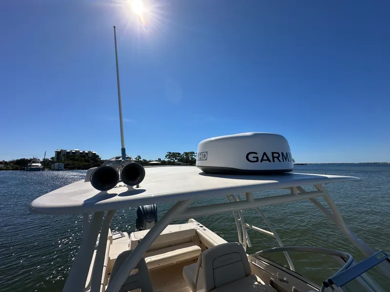 Slide: The Image of Grady-White 235 FREEDOM 2023 - 34