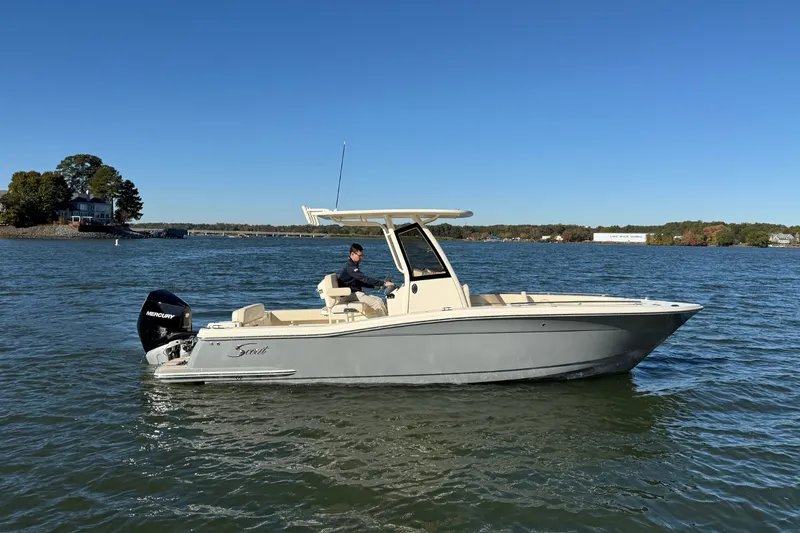 Slide: The Image of Scout 240 XSF 2026 - 7