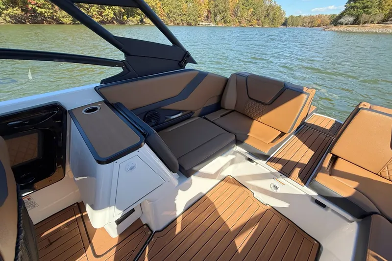 Slide: The Image of Yamaha 252SD 2026 - 11