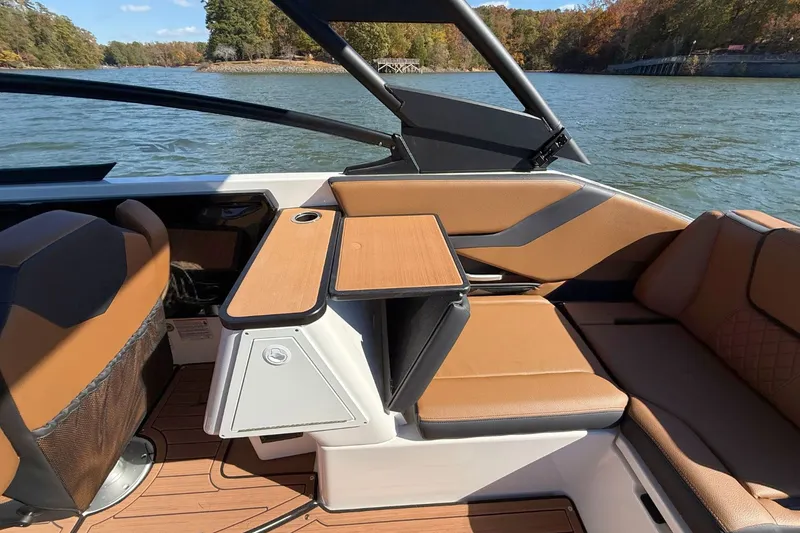 Slide: The Image of Yamaha 252SD 2026 - 13