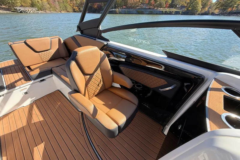 Slide: The Image of Yamaha 252SD 2026 - 18