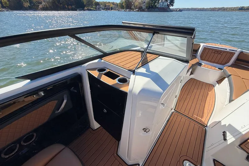 Slide: The Image of Yamaha 252SD 2026 - 19