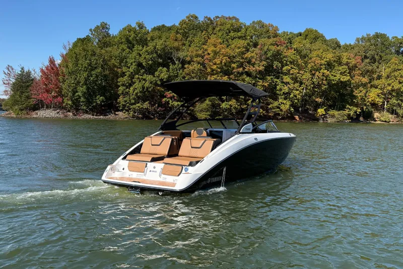 Slide: The Image of Yamaha 252SD 2026 - 2