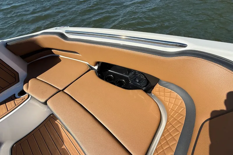 Slide: The Image of Yamaha 252SD 2026 - 22