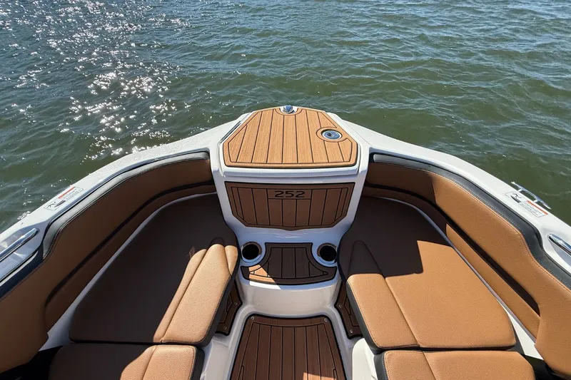 Slide: The Image of Yamaha 252SD 2026 - 23