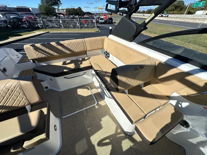 Slide: The Image of Sea Ray SDX 230 Surf 2026 - 11