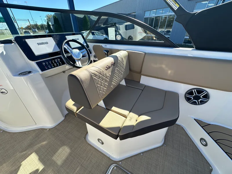 Slide: The Image of Sea Ray SDX 230 Surf 2026 - 15