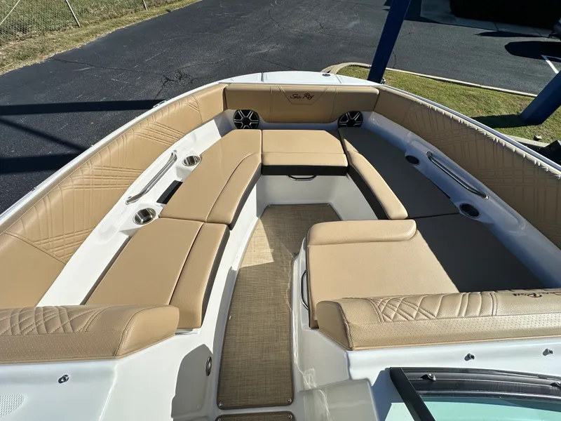 Slide: The Image of Sea Ray SDX 230 Surf 2026 - 25