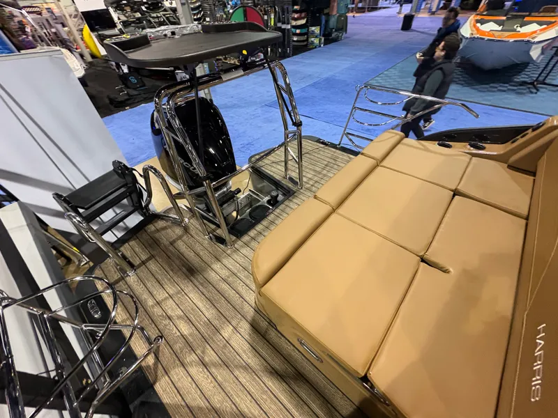 Slide: The Image of Harris Grand Mariner 250 2026 - 14