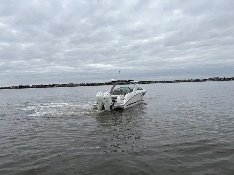 Slide: The Image of Sea Ray SLX 350 Outboard 2026 - 2