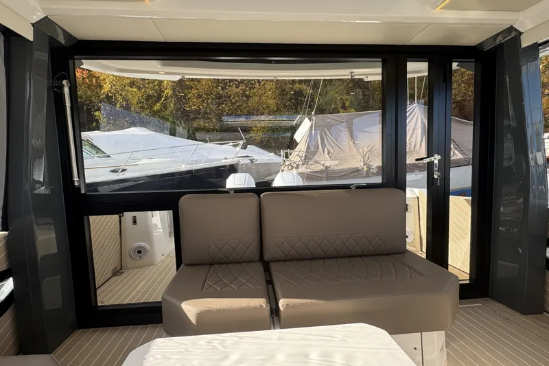 Slide: The Image of Saxdor 400 GTO 2026 - 25