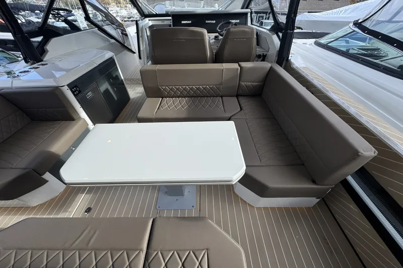 Slide: The Image of Saxdor 400 GTO 2026 - 27