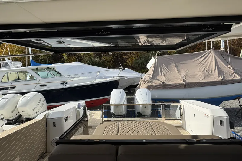 Slide: The Image of Saxdor 400 GTO 2026 - 3