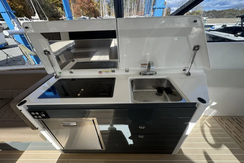 Slide: The Image of Saxdor 400 GTO 2026 - 37