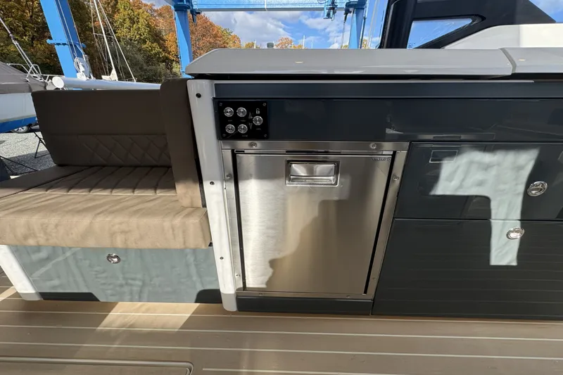 Slide: The Image of Saxdor 400 GTO 2026 - 38