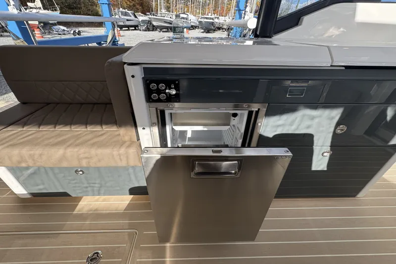 Slide: The Image of Saxdor 400 GTO 2026 - 39