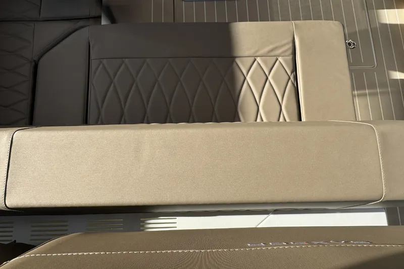 Slide: The Image of Saxdor 400 GTO 2026 - 42