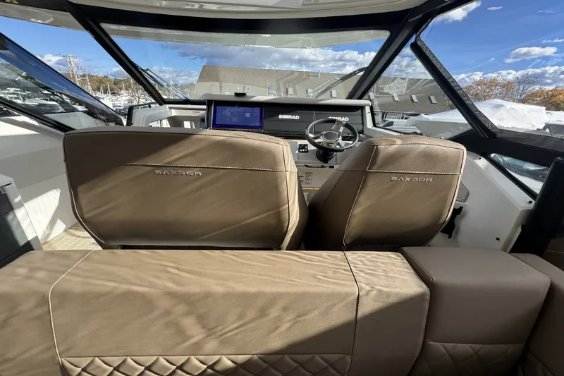 Slide: The Image of Saxdor 400 GTO 2026 - 45