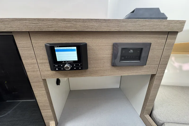 Slide: The Image of Saxdor 400 GTO 2026 - 55