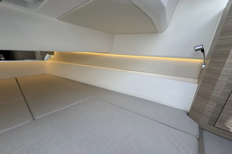 Slide: The Image of Saxdor 400 GTO 2026 - 65