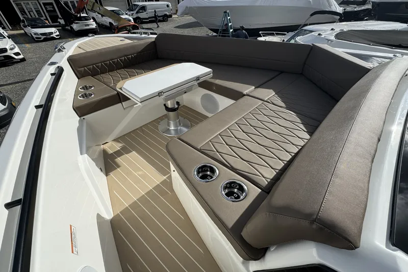 Slide: The Image of Saxdor 400 GTO 2026 - 71