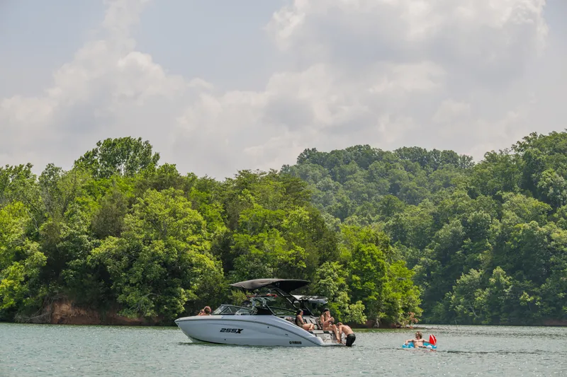 Slide: The Image of Yamaha 255XD 2026 - 24