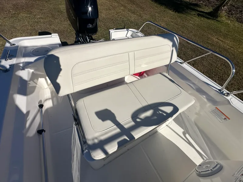 Slide: The Image of Boston Whaler 150 Montauk 2026 - 11