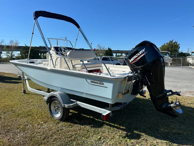 Slide: The Image of Boston Whaler 150 Montauk 2026 - 3