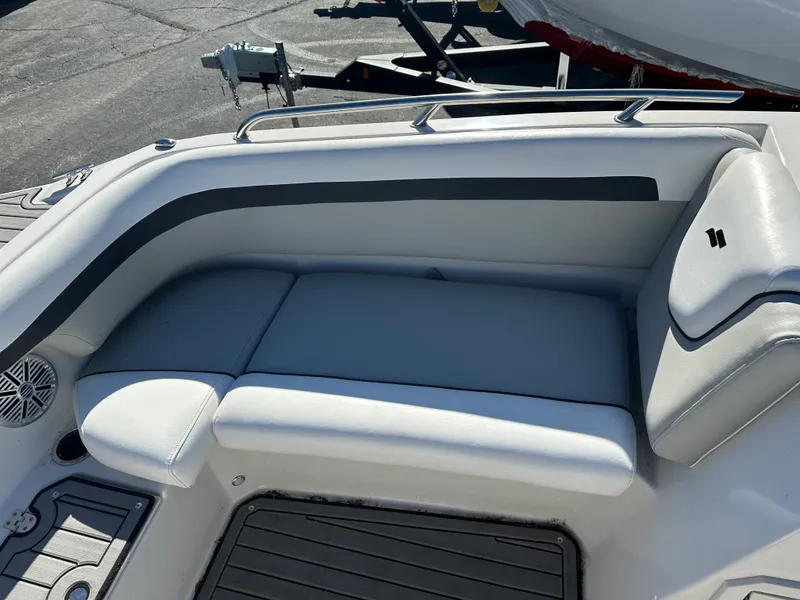 Slide: The Image of Starcraft 211 SVX 2023 - 13