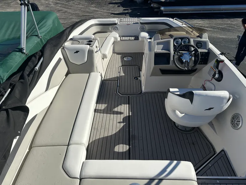 Slide: The Image of Starcraft 211 SVX 2023 - 9