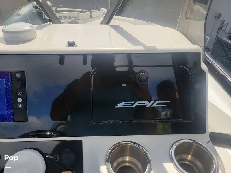 Slide: The Image of Epic 23SC 2016 - 13400152