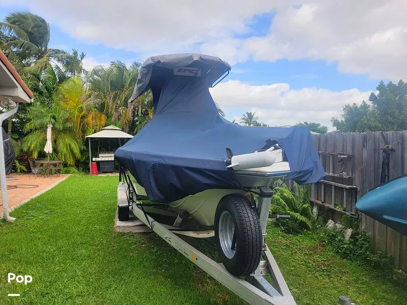 Slide: The Image of Epic 23SC 2016 - 13400185