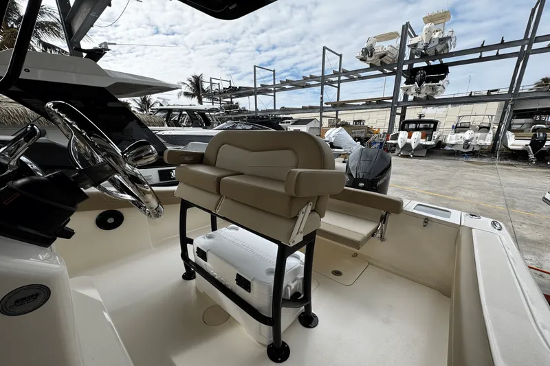 Slide: The Image of Scout 215 XSF 2025 - 8