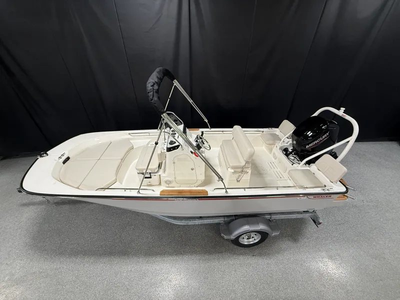 Slide: The Image of Boston Whaler 170 Montauk 2026 - 1