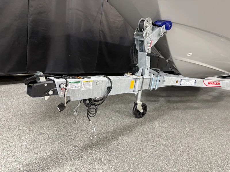 Slide: The Image of Boston Whaler 170 Montauk 2026 - 46